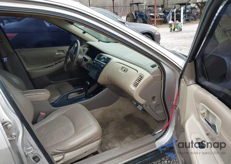 1999 Honda Accord Lx z USA, uszkodzony, nr VIN 1HGCG5648XA114544